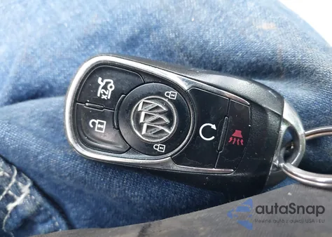 2018 Buick Lacrosse Essence z USA, uszkodzony, nr VIN 1G4ZP5SZXJU135116